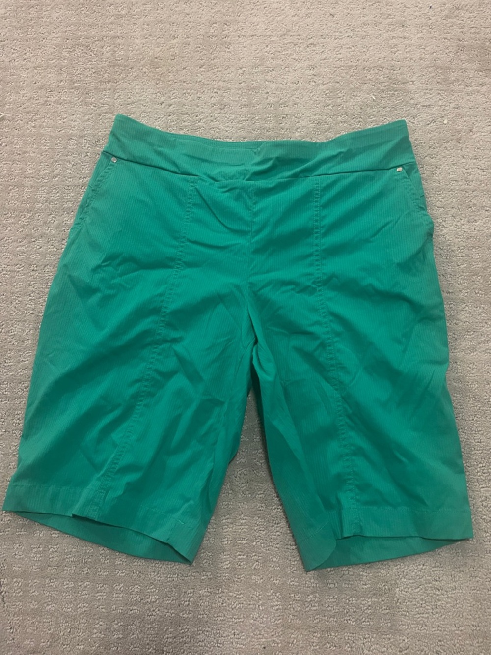 Zenergy Chicos Women's Green Stretch Shorts Bermuda sport 1.5 medium 10